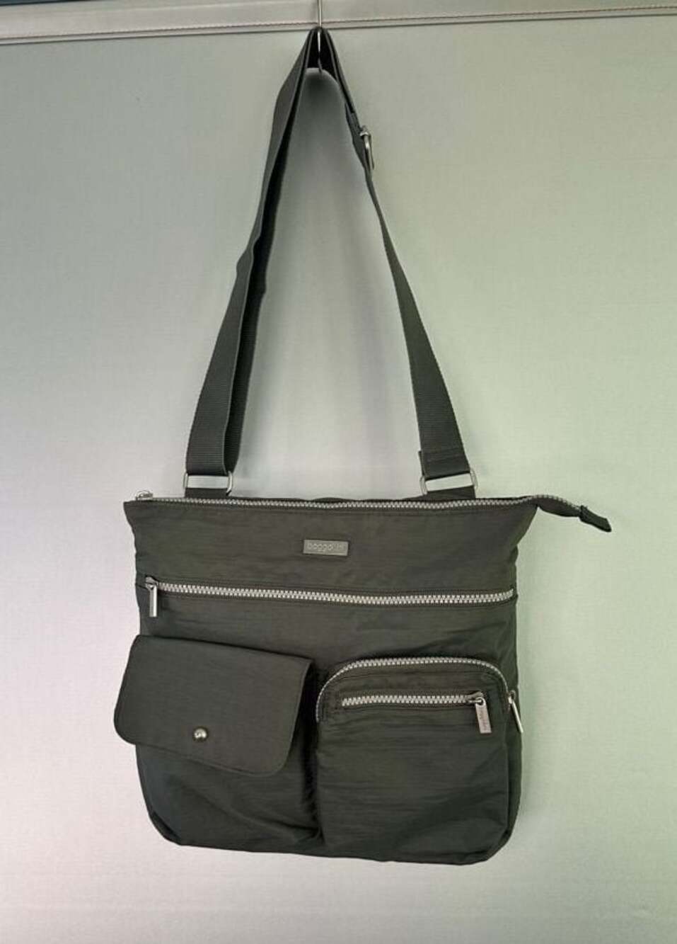 Baggallini Gray Nylon Crossbody Travel Bag